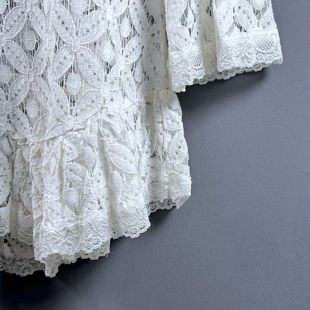Coastal Cowgirl Delicate Babydoll Lace Daisies Bell Sleeve Boho Chic Women MED - Picture 6 of 9